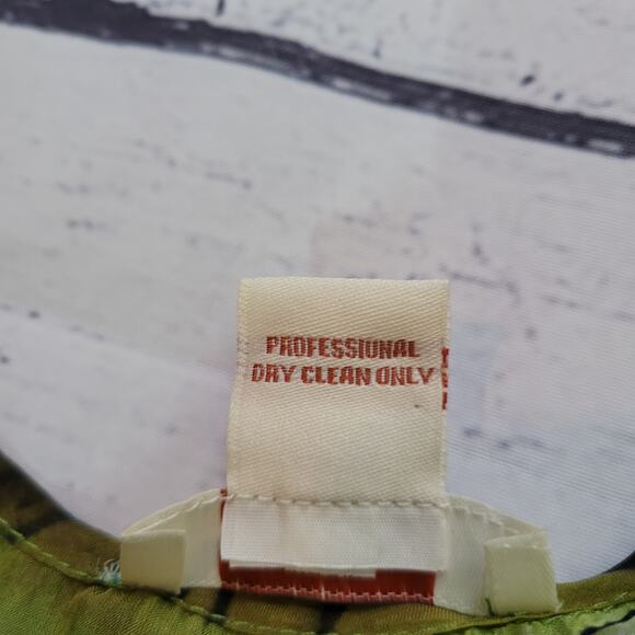 Sundance Size S 100% Silk Watercolor Floral Ruffle Hem Blouse Lined Sheer - Picture 11 of 11